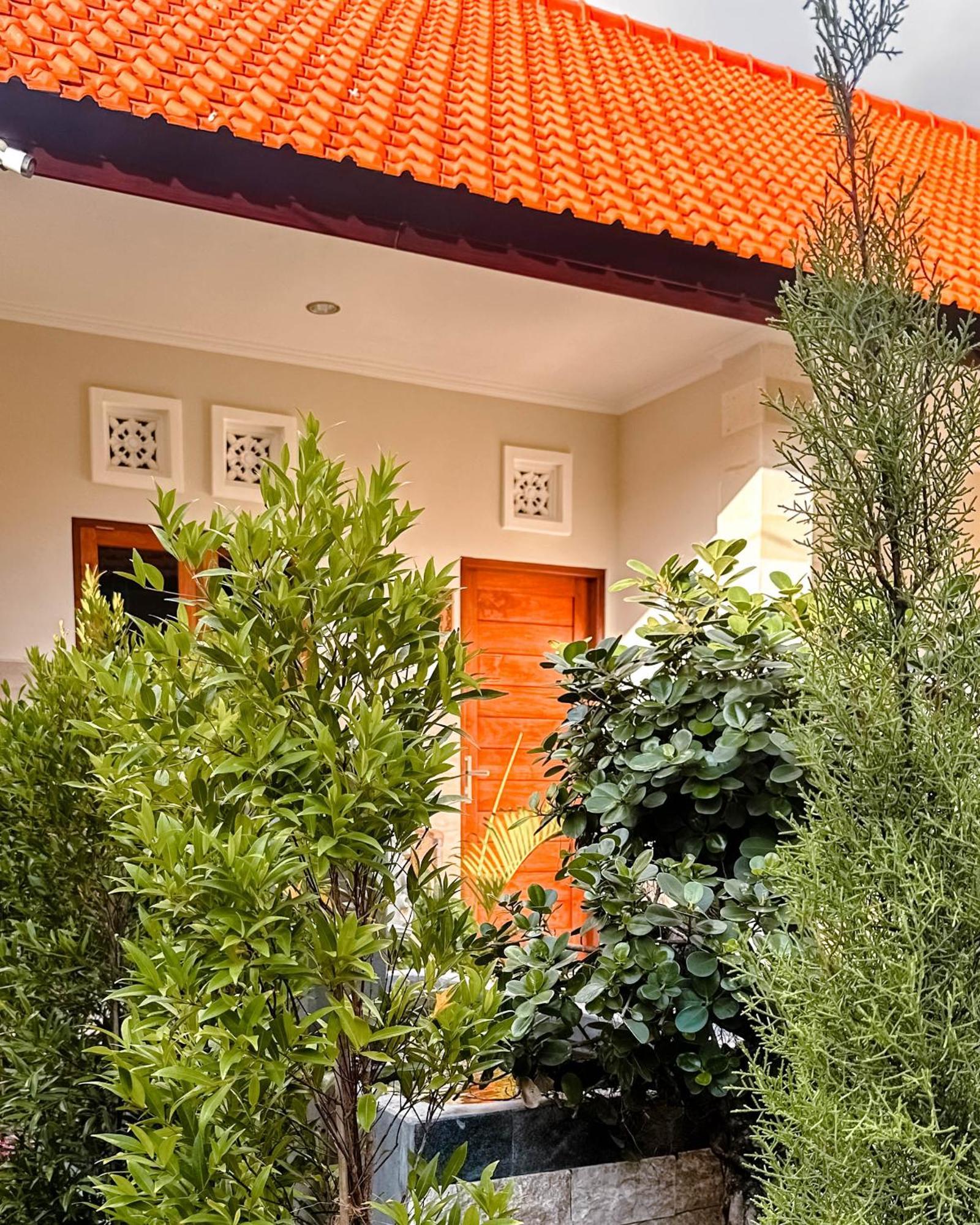Adhi Homestay Nusa Dua  Exterior photo
